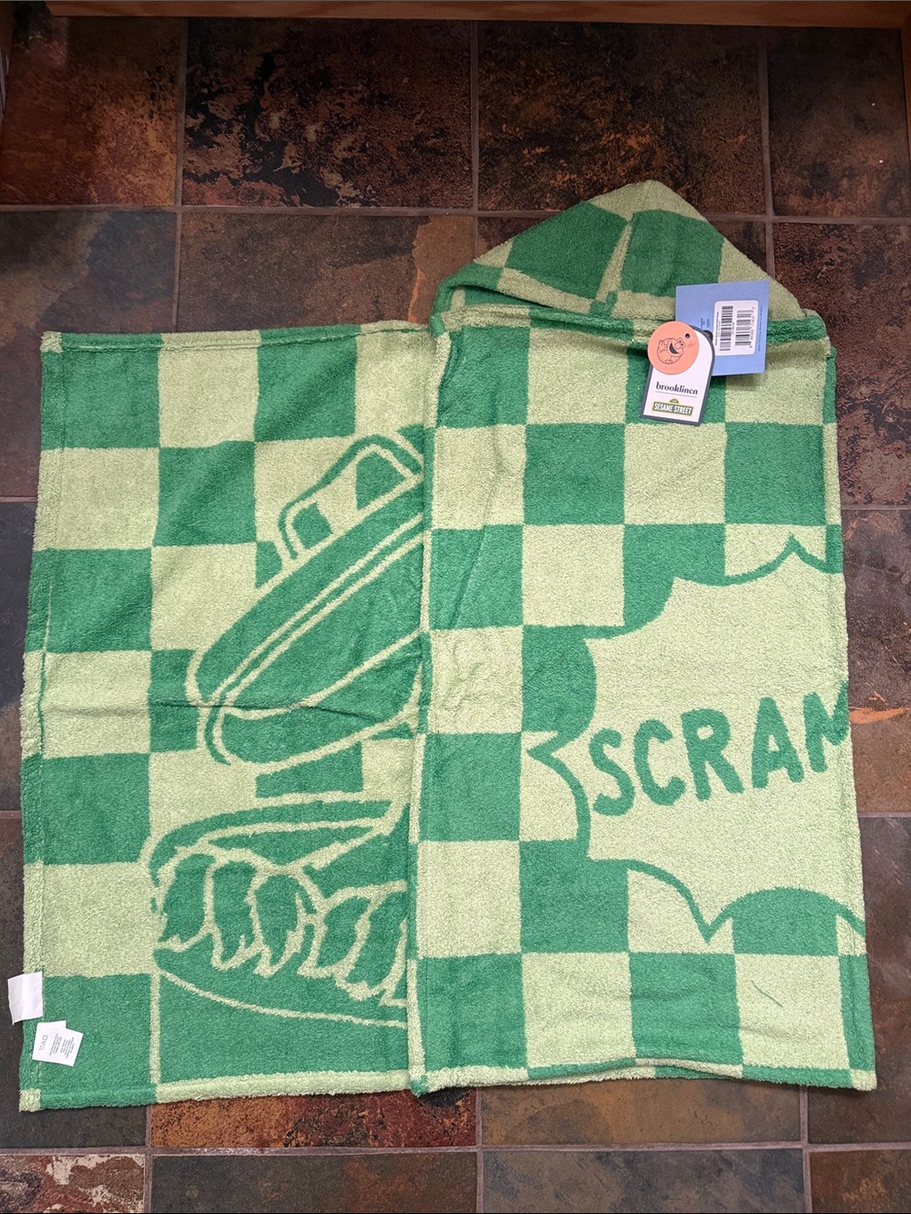 Brooklinen Sesame Street Oscar the Grouch Hooded Bath Towel, New